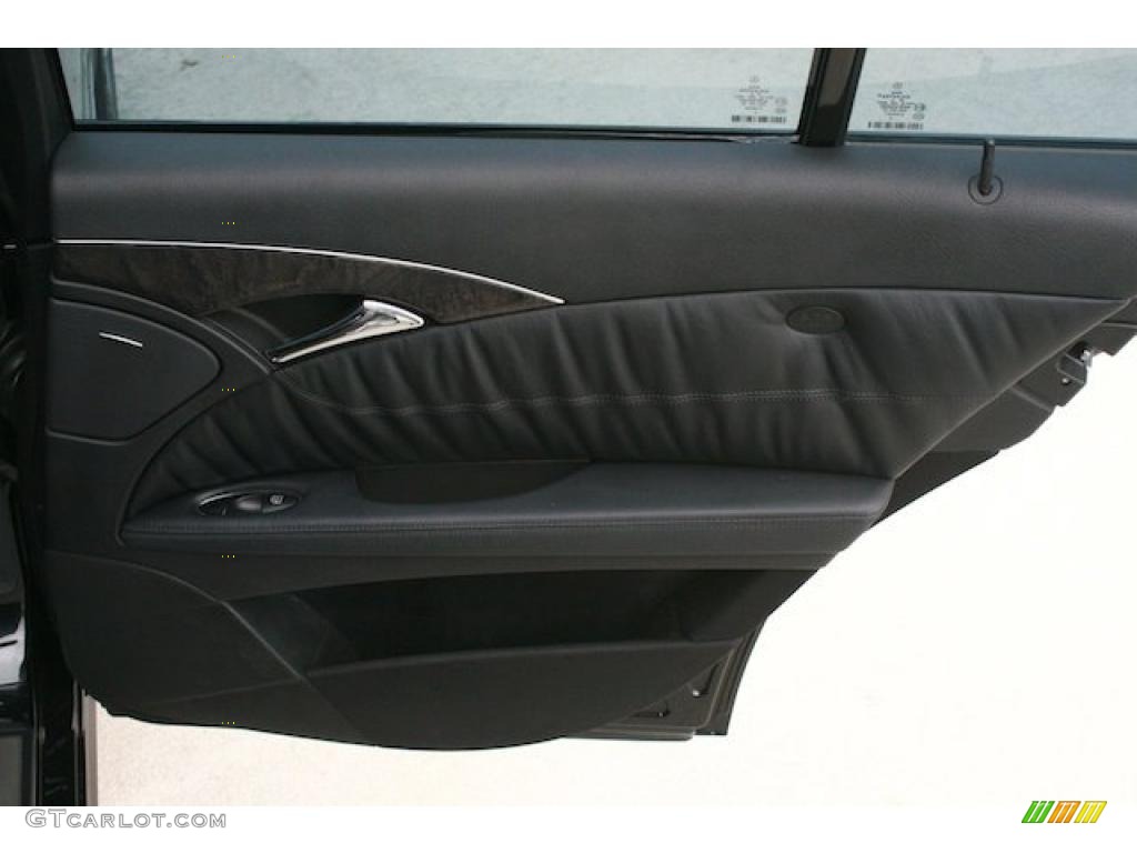 2007 Mercedes-Benz E 63 AMG Sedan Black Door Panel Photo #47357597