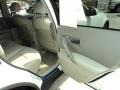 2004 Ivory White Pearl Infiniti FX 35  photo #19