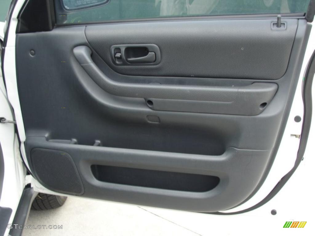 2001 Honda CR-V LX Dark Gray Door Panel Photo #47359043