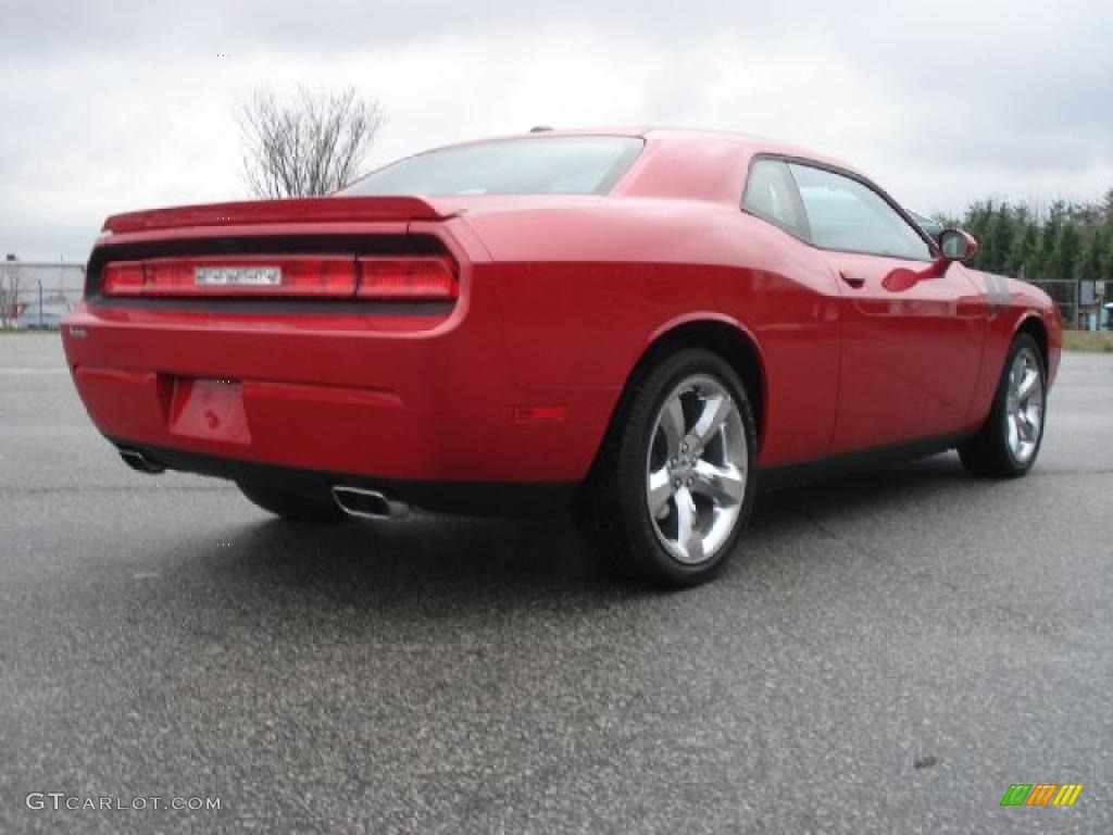 Redline 3-Coat Pearl 2011 Dodge Challenger R/T Plus Exterior Photo #47359130