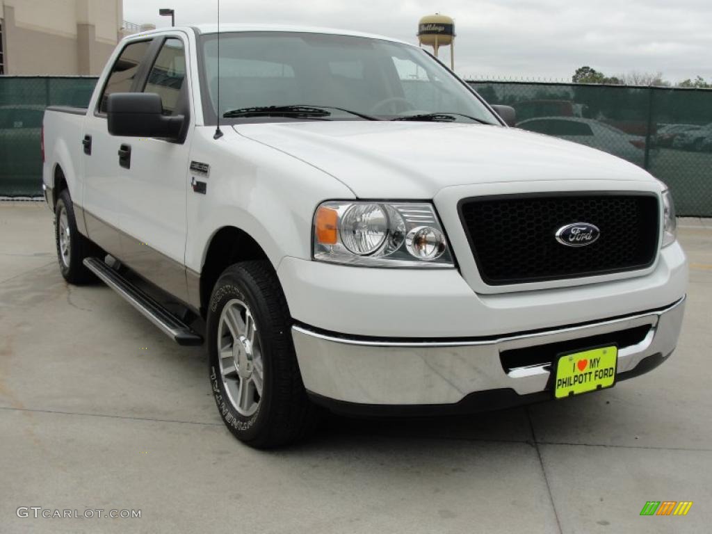 2006 F150 XLT SuperCrew - Oxford White / Tan photo #1