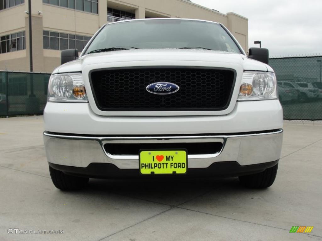 2006 F150 XLT SuperCrew - Oxford White / Tan photo #9