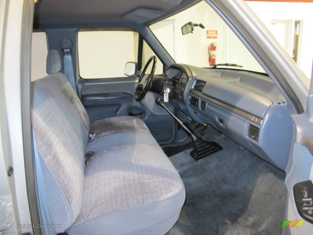 Graphite Interior 1993 Ford F350 XLT Crew Cab 4x4 Photo #47361314