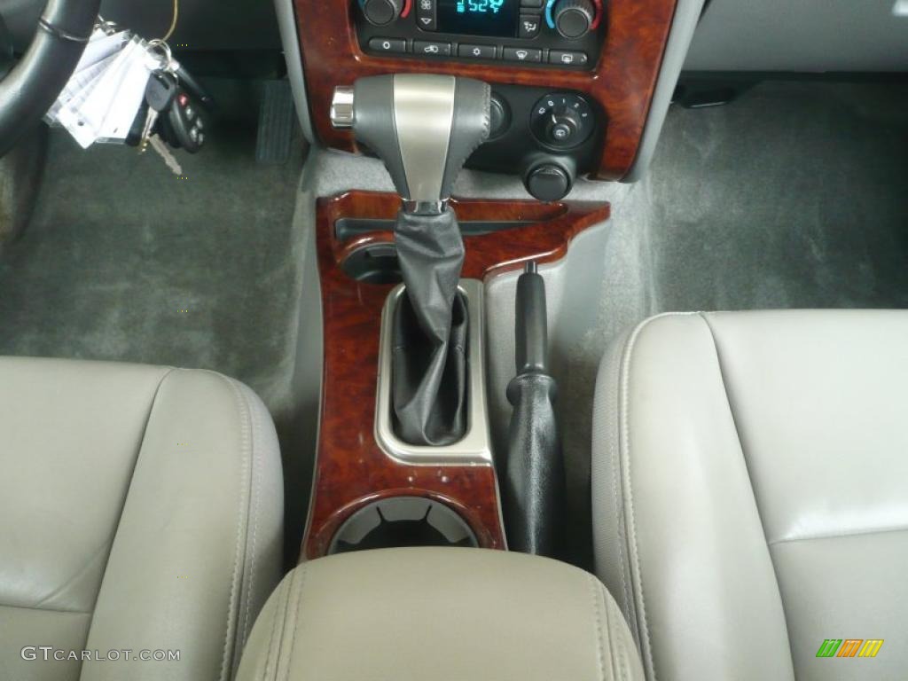 2008 GMC Envoy SLT 4x4 4 Speed Automatic Transmission Photo #47362052