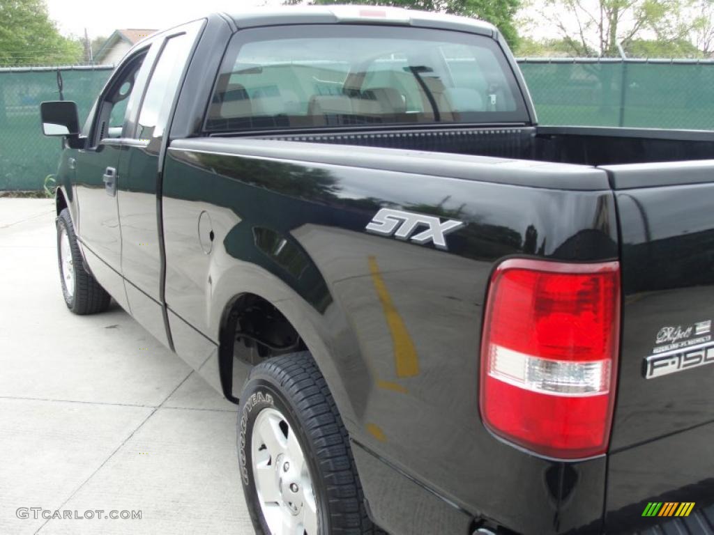 2006 Ford F150 STX SuperCab Marks and Logos Photo #47362187
