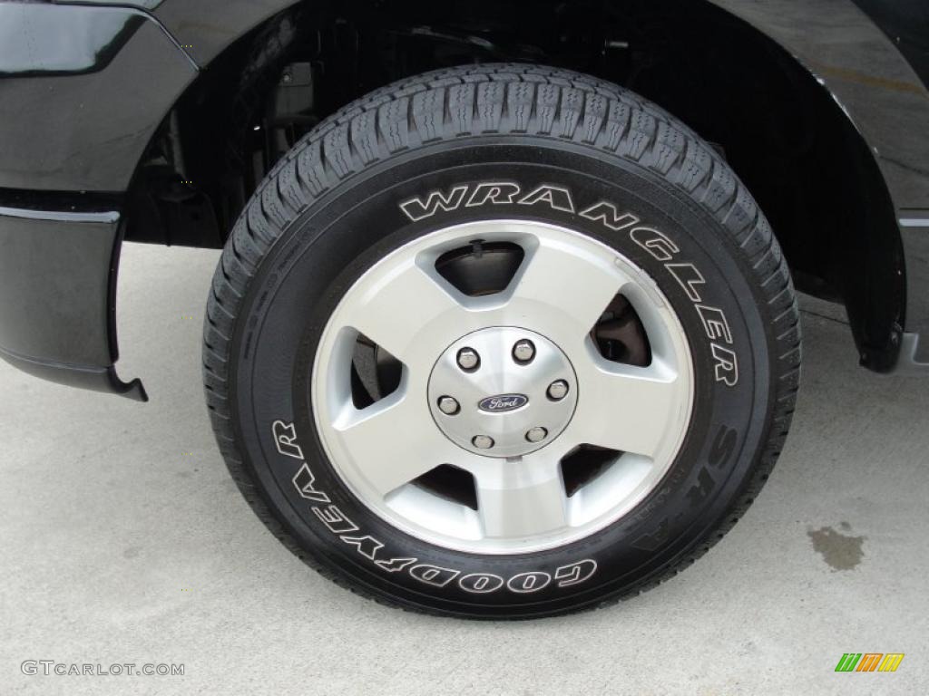 2006 Ford F150 STX SuperCab Wheel Photo #47362290