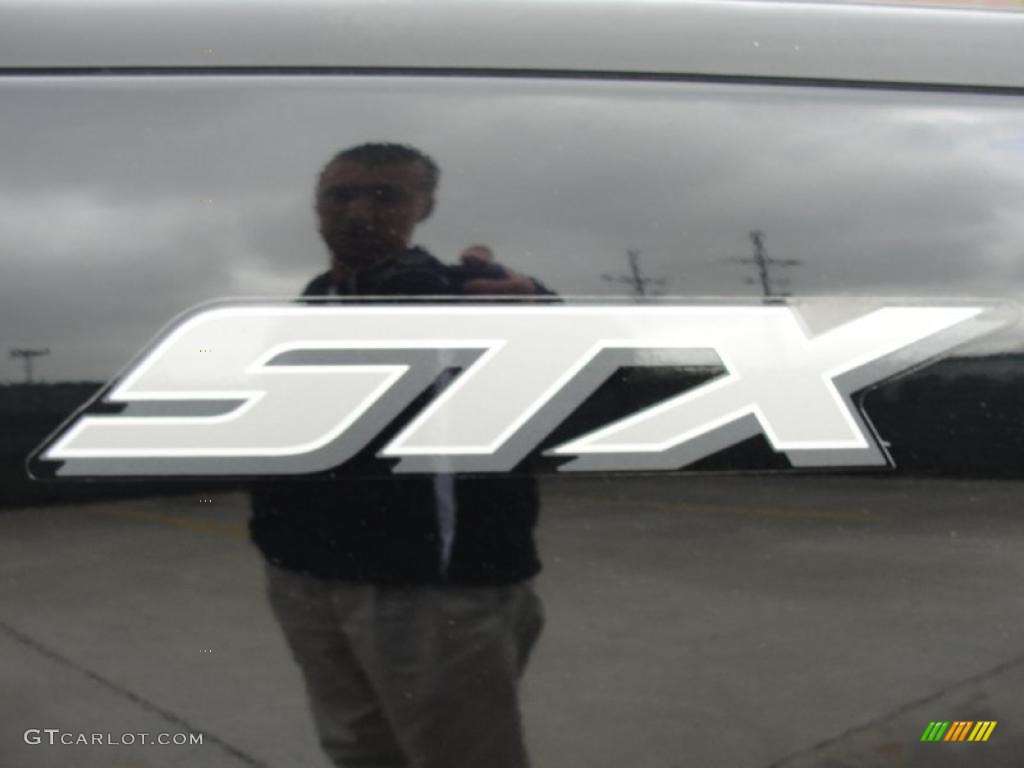 2006 F150 STX SuperCab - Black / Medium/Dark Flint photo #18