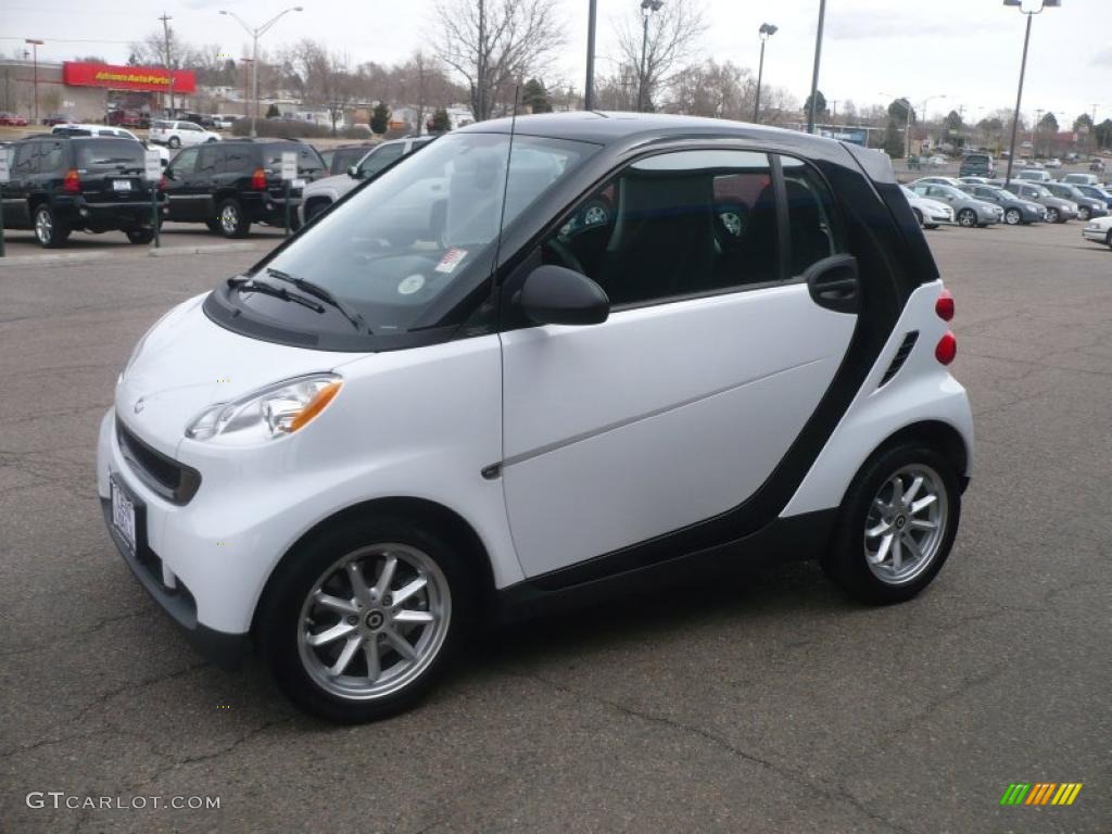 Crystal White 2010 Smart fortwo passion coupe Exterior Photo #47362787