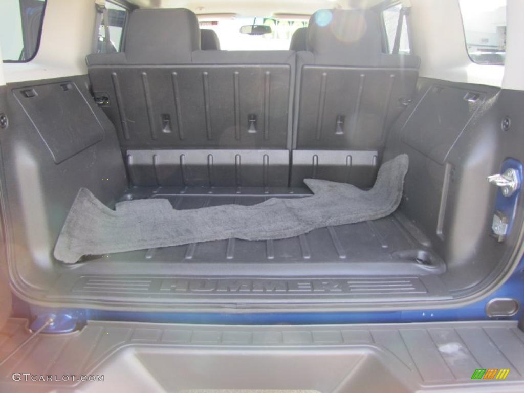 2006 Hummer H3 Standard H3 Model Trunk Photo #47363297