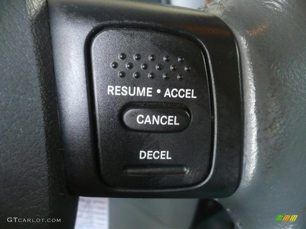2007 Dodge Durango SLT 4x4 Controls Photo #47363531