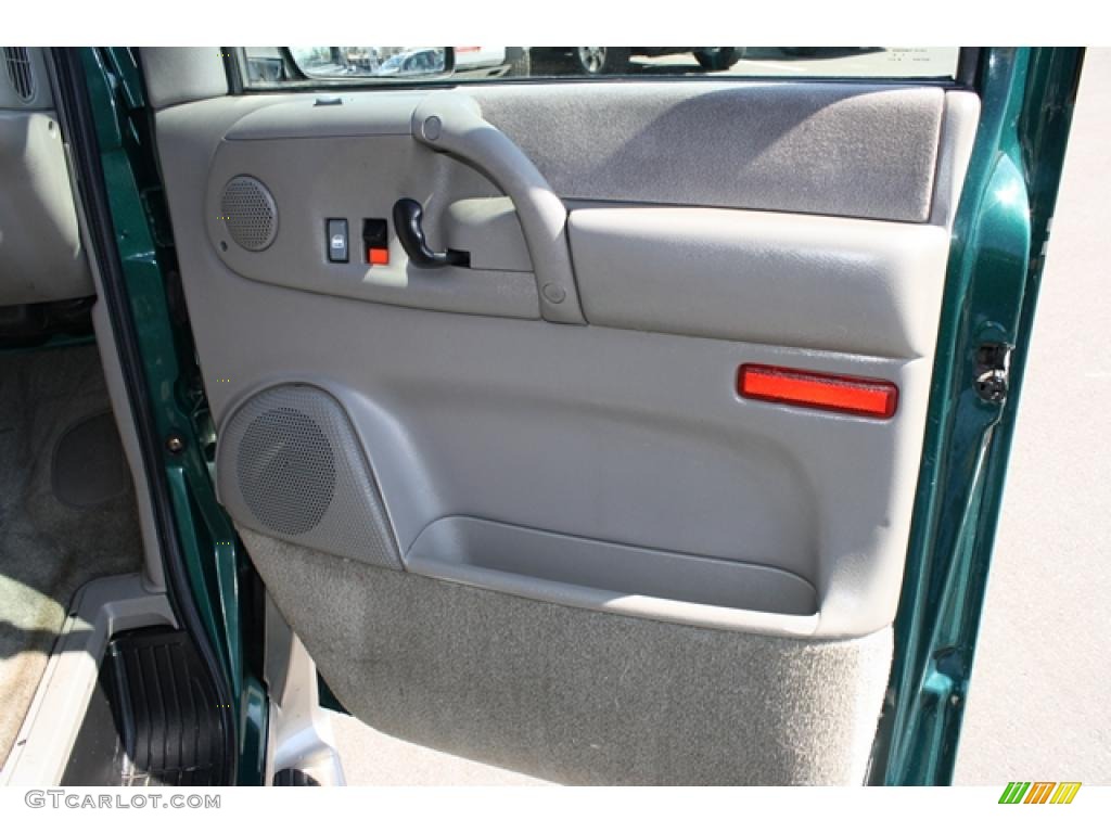 2001 Astro LT AWD Passenger Van - Dark Forest Green Metallic / Neutral photo #15