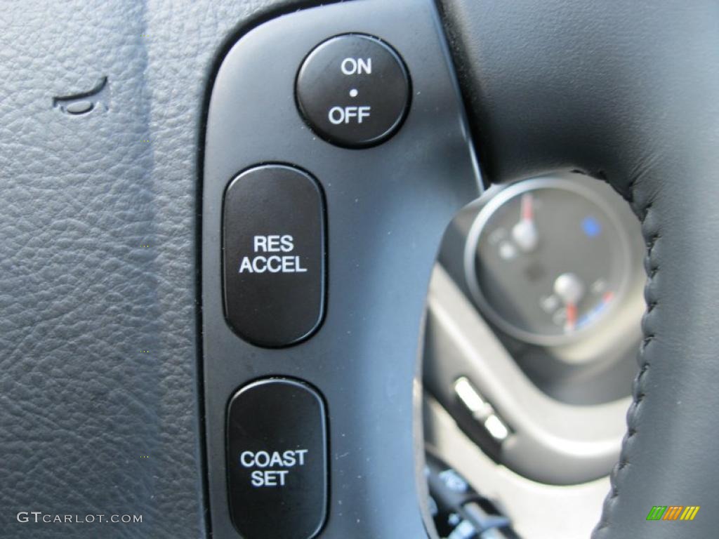2009 Hyundai Santa Fe SE Controls Photo #47367140