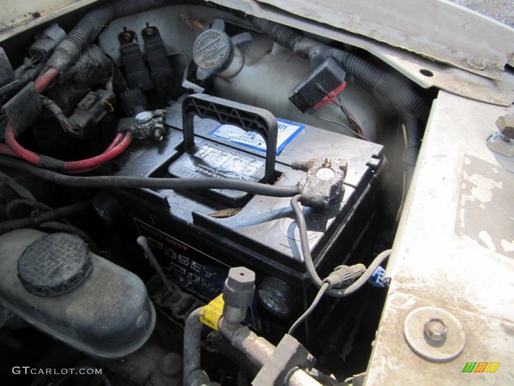 1994 Econoline E250 Commercial Van - White / Gray photo #45