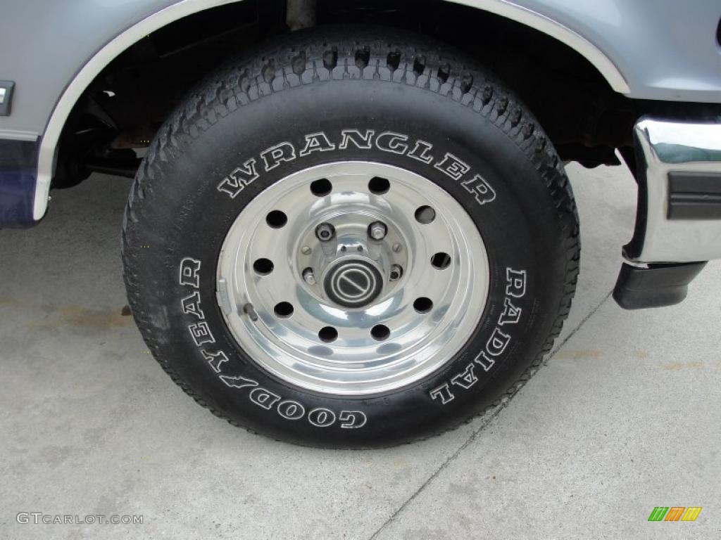 1995 F150 XLT Extended Cab - Medium Lapis Metallic / Blue photo #15