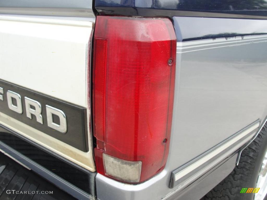1995 F150 XLT Extended Cab - Medium Lapis Metallic / Blue photo #27
