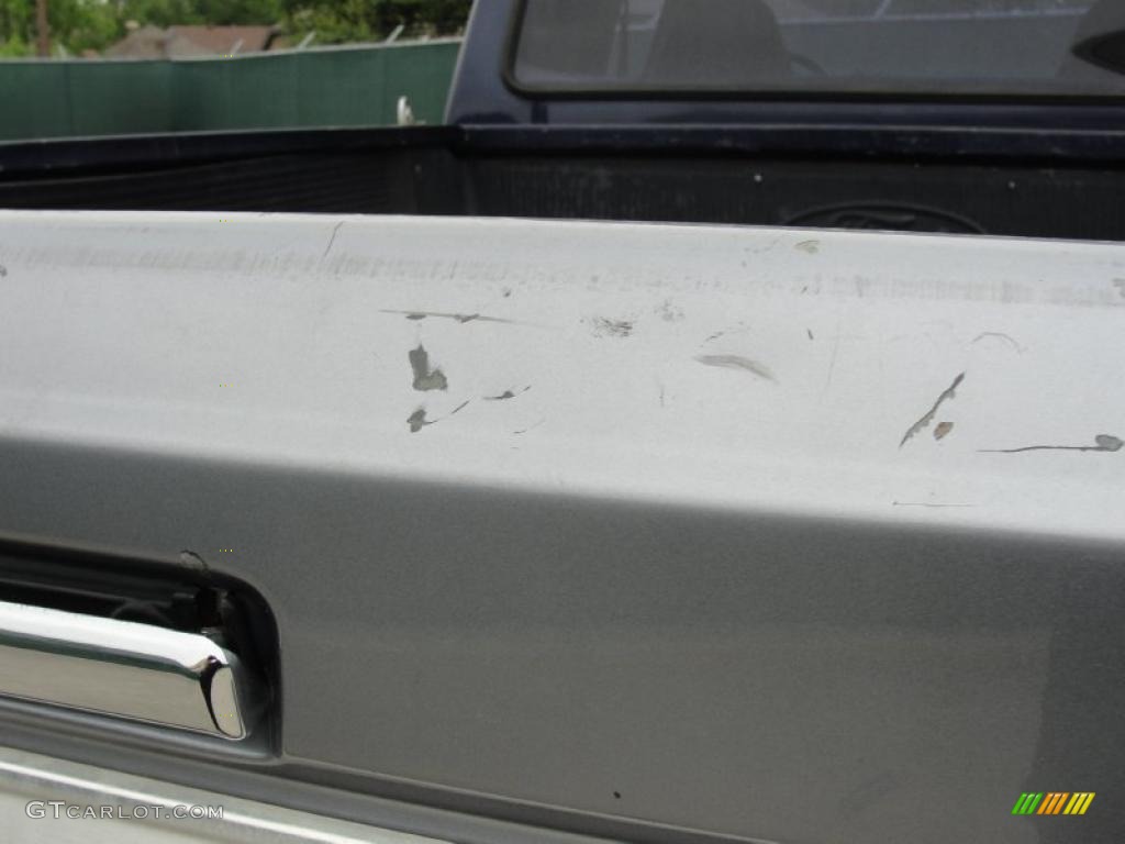 1995 F150 XLT Extended Cab - Medium Lapis Metallic / Blue photo #29