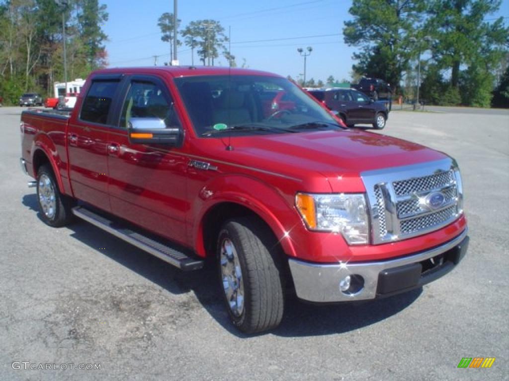 2010 F150 Lariat SuperCrew - Red Candy Metallic / Tan photo #3