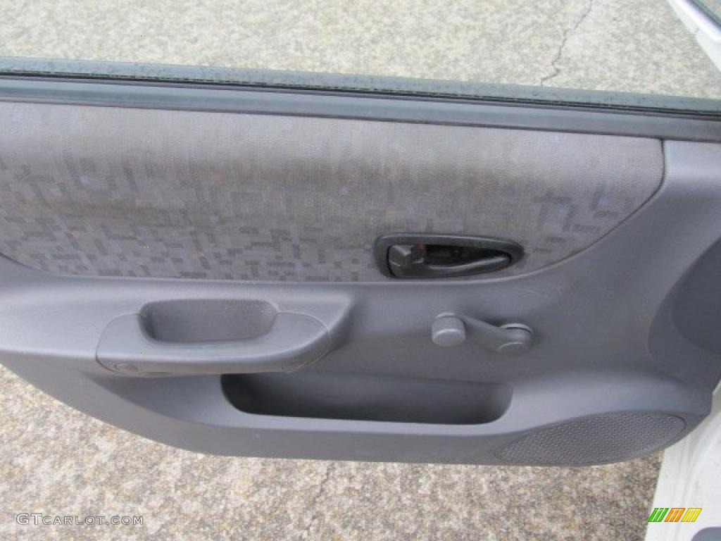 2004 Accent GL Sedan - Noble White / Gray photo #11