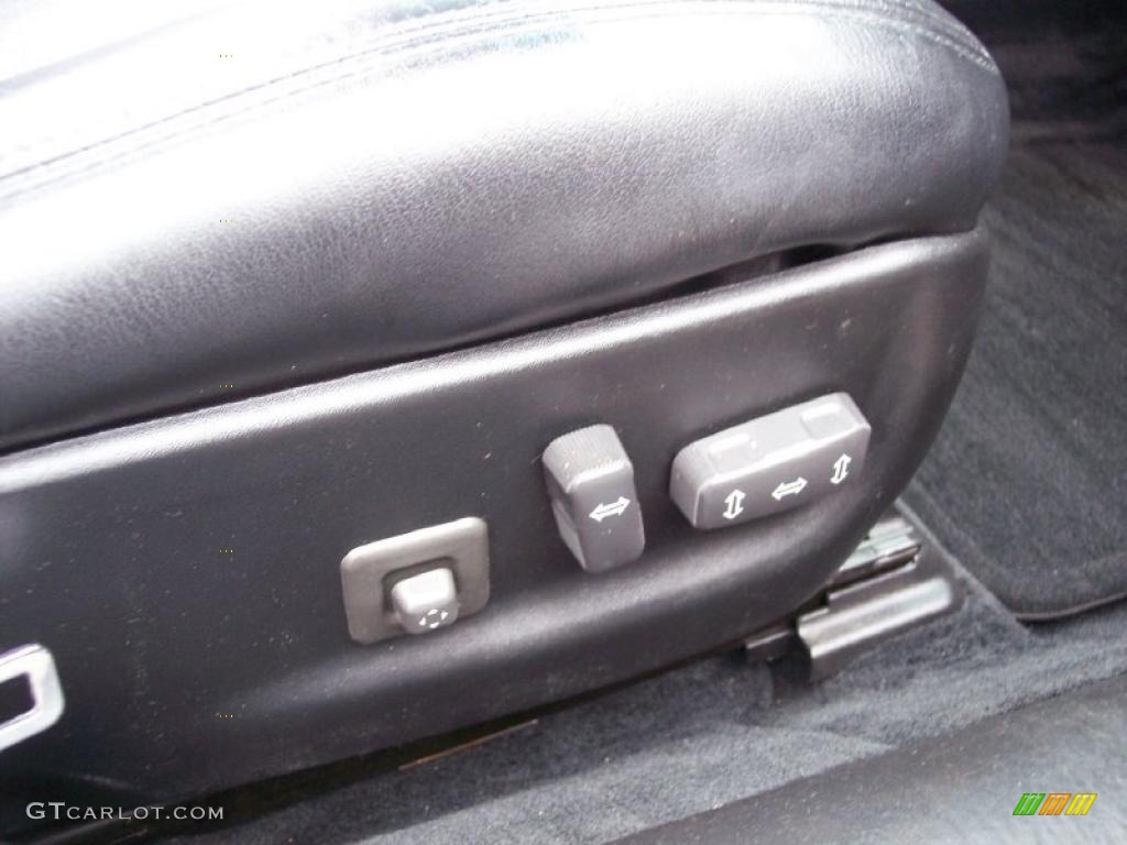 2001 Cadillac Eldorado ETC Controls Photo #47373872