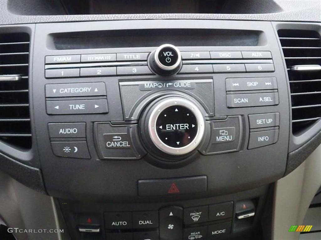 2010 Acura TSX Sedan Controls Photo #47375099