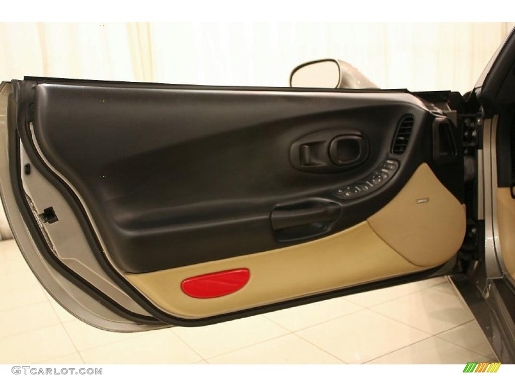 1999 Chevrolet Corvette Convertible Light Oak Door Panel Photo #47375414