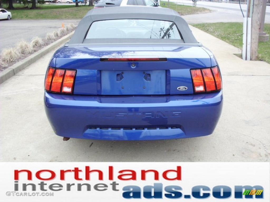 2004 Mustang V6 Convertible - Sonic Blue Metallic / Dark Charcoal photo #6