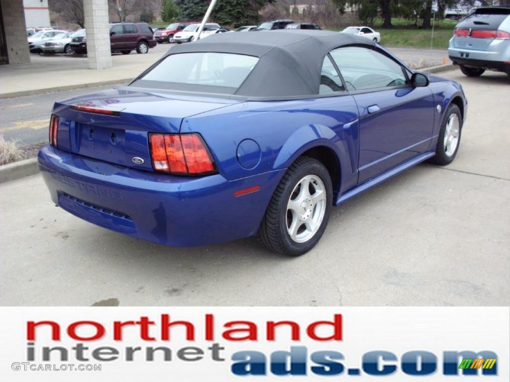 2004 Mustang V6 Convertible - Sonic Blue Metallic / Dark Charcoal photo #7
