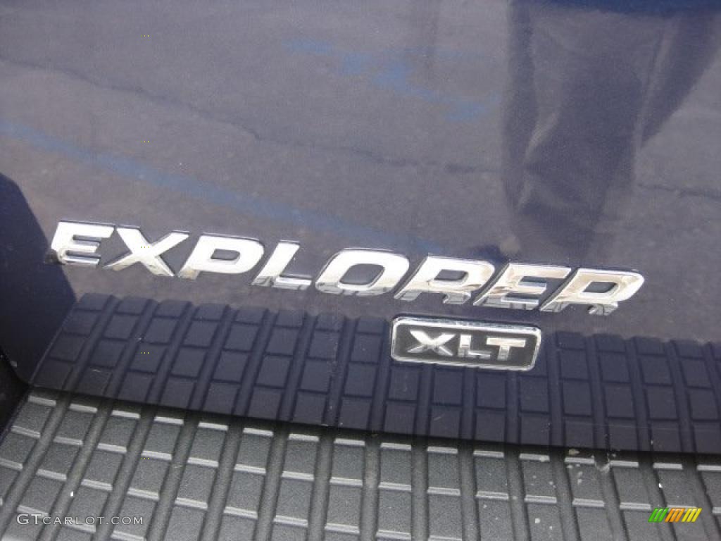2003 Explorer XLT 4x4 - True Blue Metallic / Midnight Gray photo #20