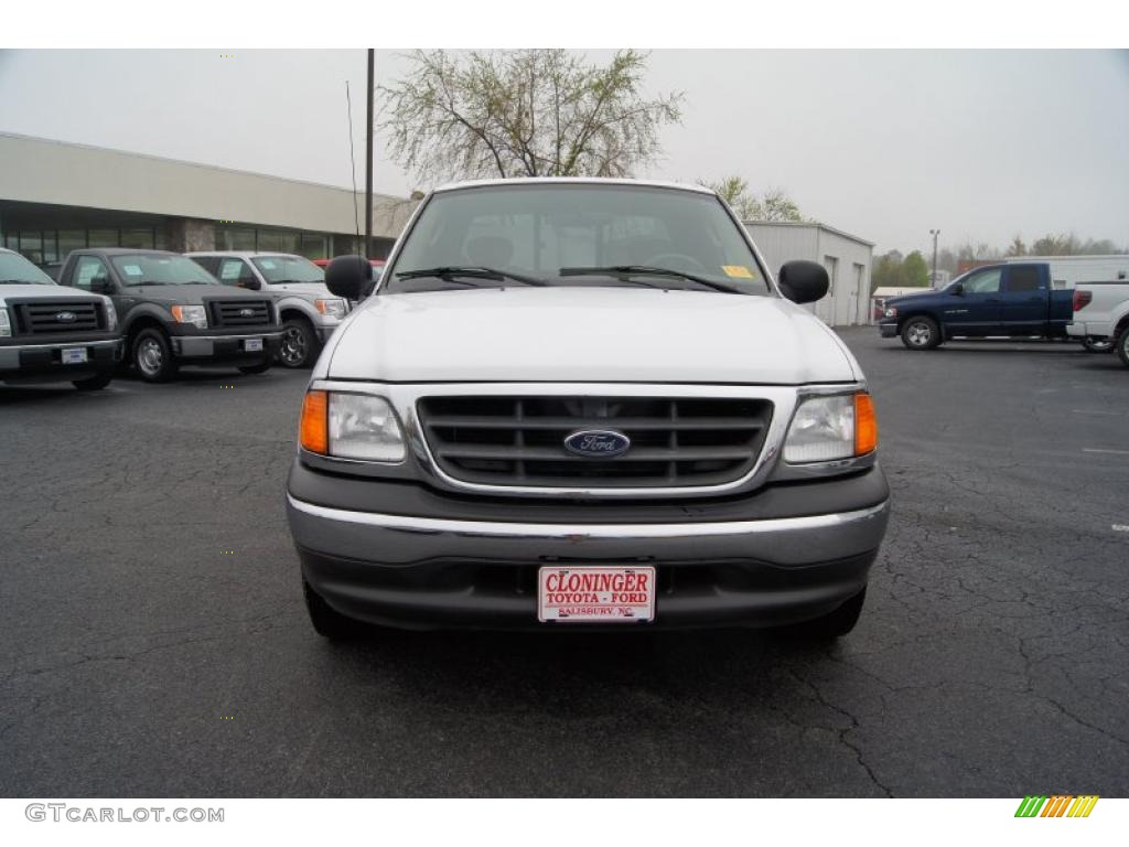 2004 F150 XLT Heritage SuperCab - Oxford White / Heritage Medium Parchment photo #7