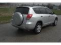 Classic Silver Metallic - RAV4 4WD Photo No. 2