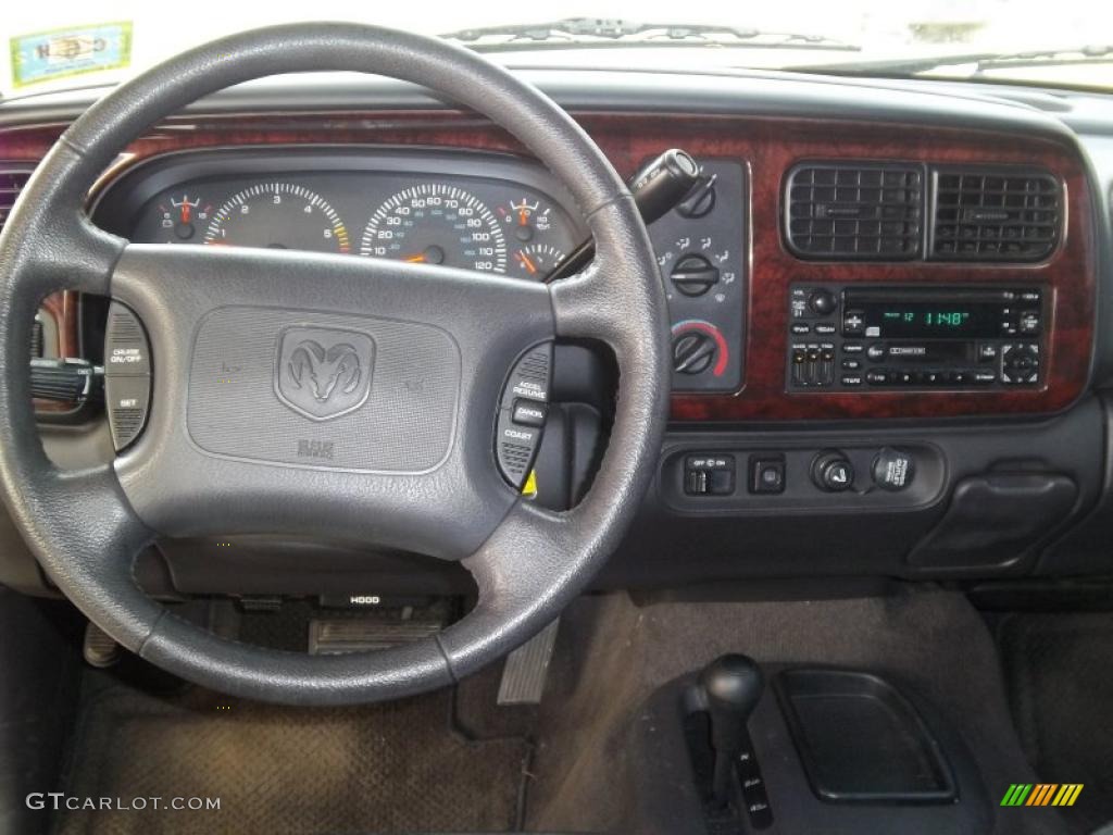 2000 Dodge Durango SLT 4x4 Agate Black Dashboard Photo #47380103