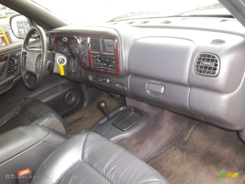 2000 Dodge Durango SLT 4x4 Agate Black Dashboard Photo #47380196