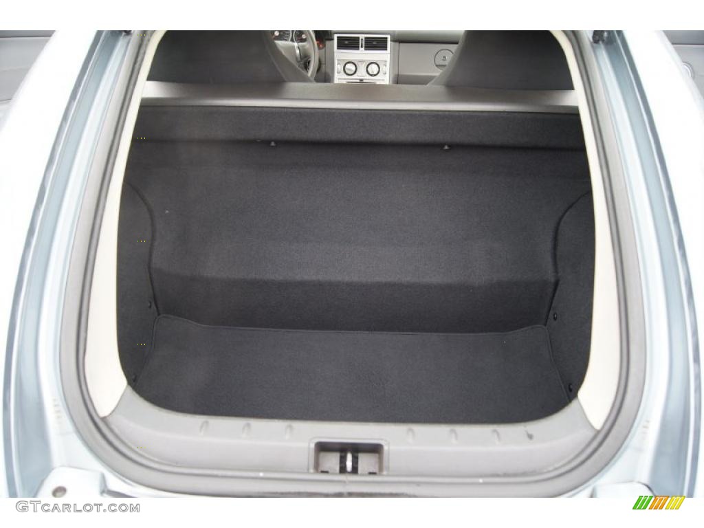 2004 Chrysler Crossfire Limited Coupe Trunk Photo #47380793
