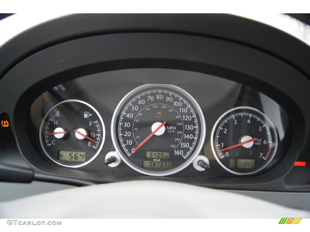 2004 Chrysler Crossfire Limited Coupe Gauges Photo #47380928