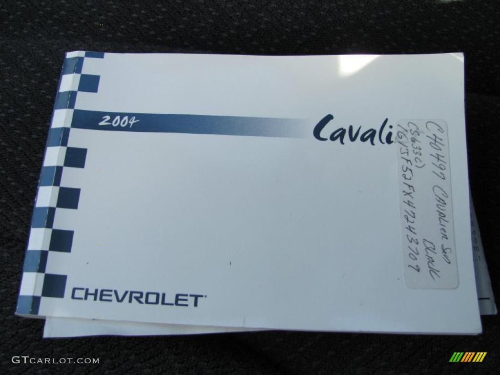 2004 Cavalier LS Sedan - Black / Graphite photo #4