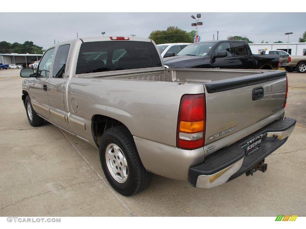 2002 Silverado 1500 LS Extended Cab - Light Pewter Metallic / Graphite Gray photo #3