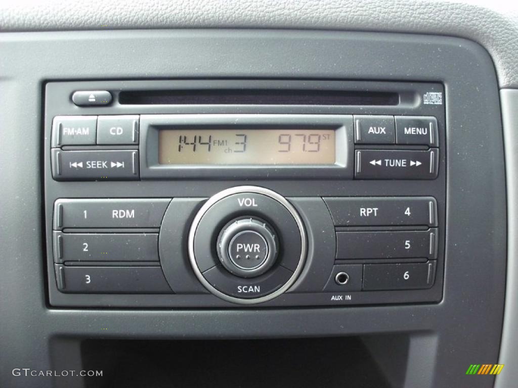 2012 Nissan NV 2500 HD S High Roof Controls Photo #47386739