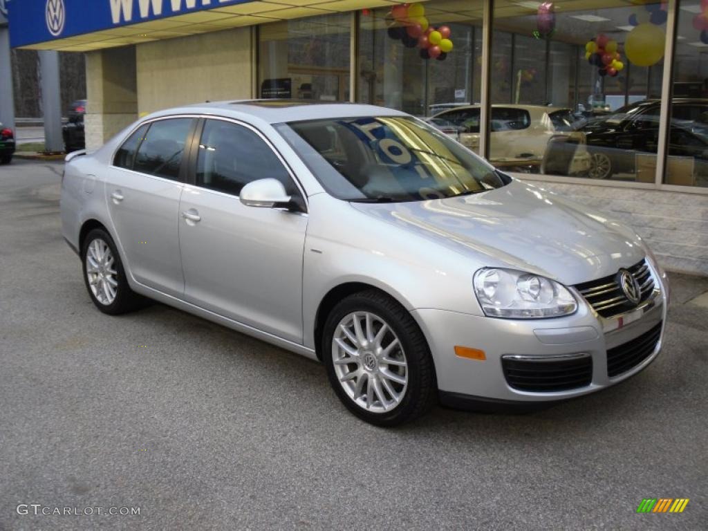 2009 Jetta Wolfsburg Edition Sedan - Reflex Silver Metallic / Anthracite photo #2