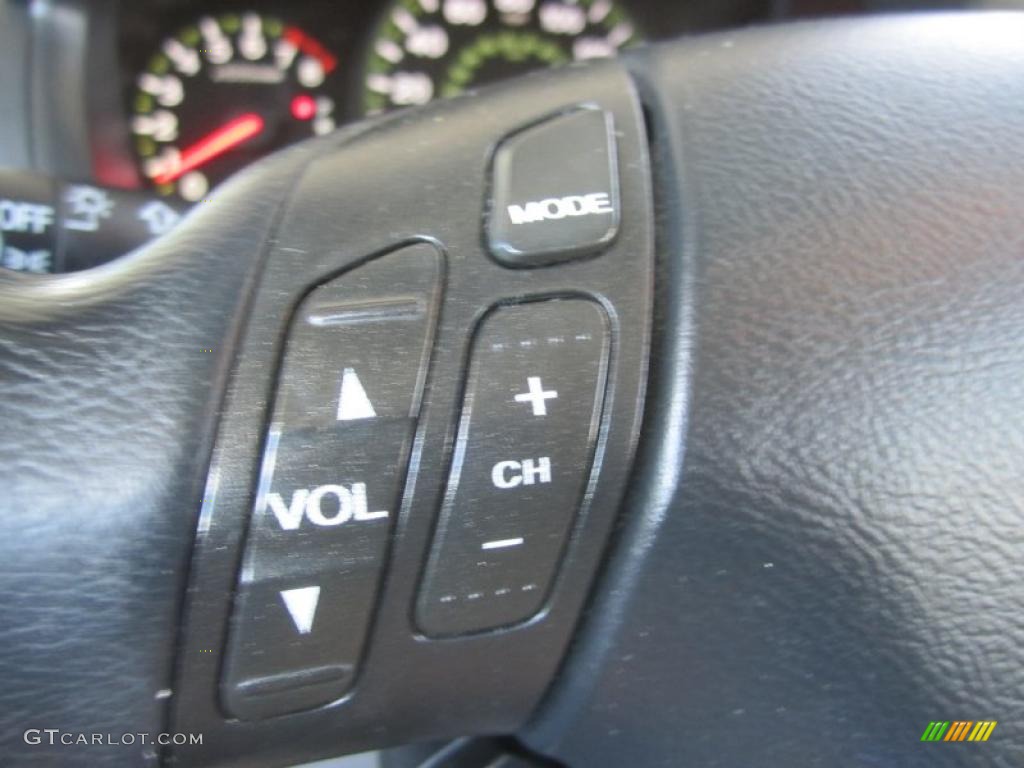 2003 Honda Accord EX V6 Sedan Controls Photo #47387504