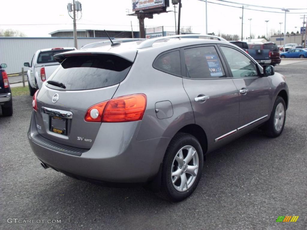 2011 Rogue SV AWD - Platinum Graphite / Gray photo #9