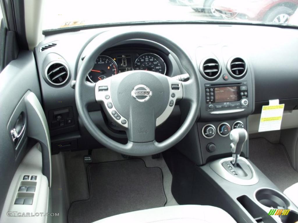 2011 Rogue SV AWD - Platinum Graphite / Gray photo #14