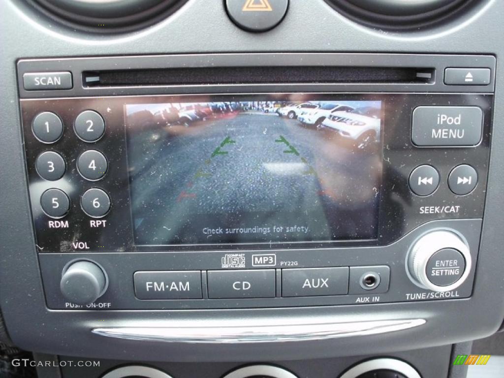 2011 Rogue SV AWD - Platinum Graphite / Gray photo #19