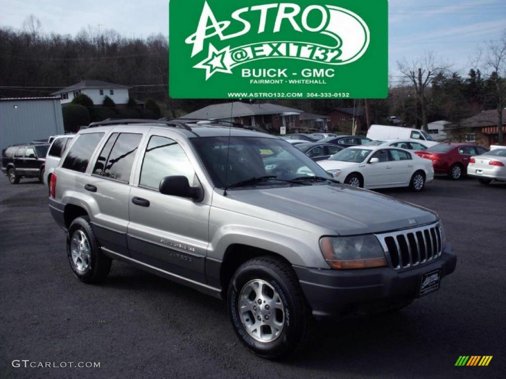 2001 Grand Cherokee Laredo 4x4 - Silverstone Metallic / Taupe photo #1