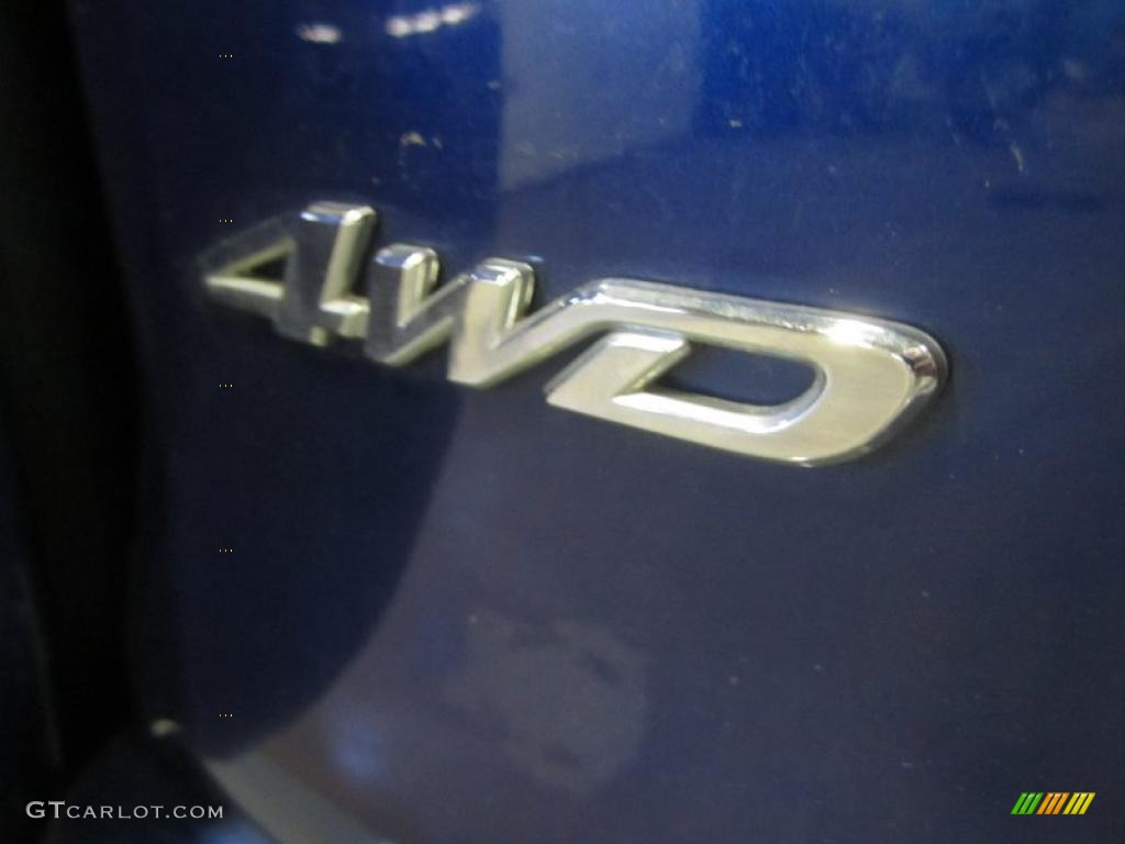 2005 RAV4 4WD - Spectra Blue Mica / Dark Charcoal photo #16