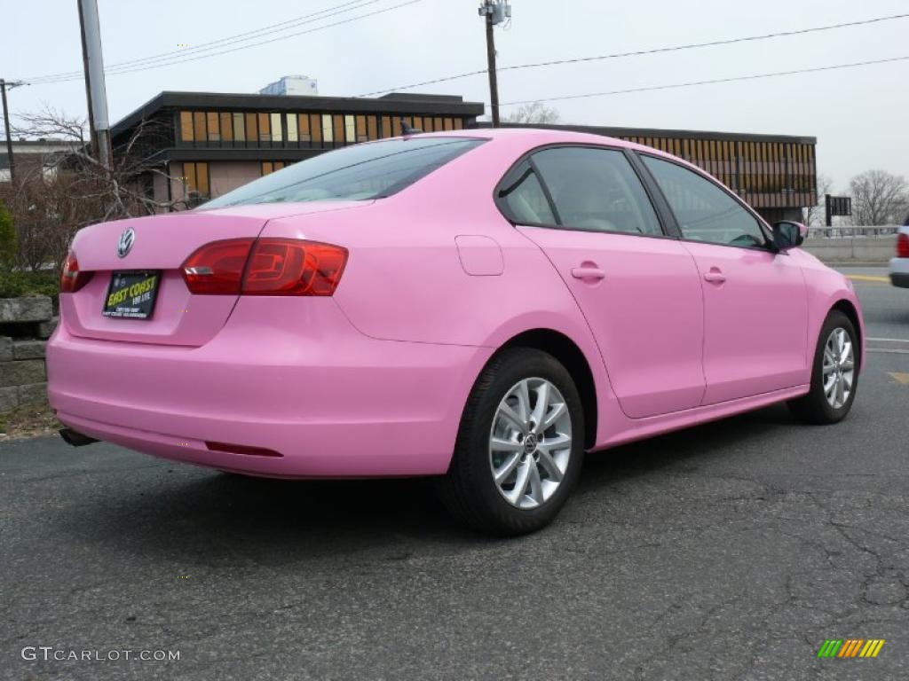 2011 Jetta SE Sedan - Custom Pink / Cornsilk Beige photo #3