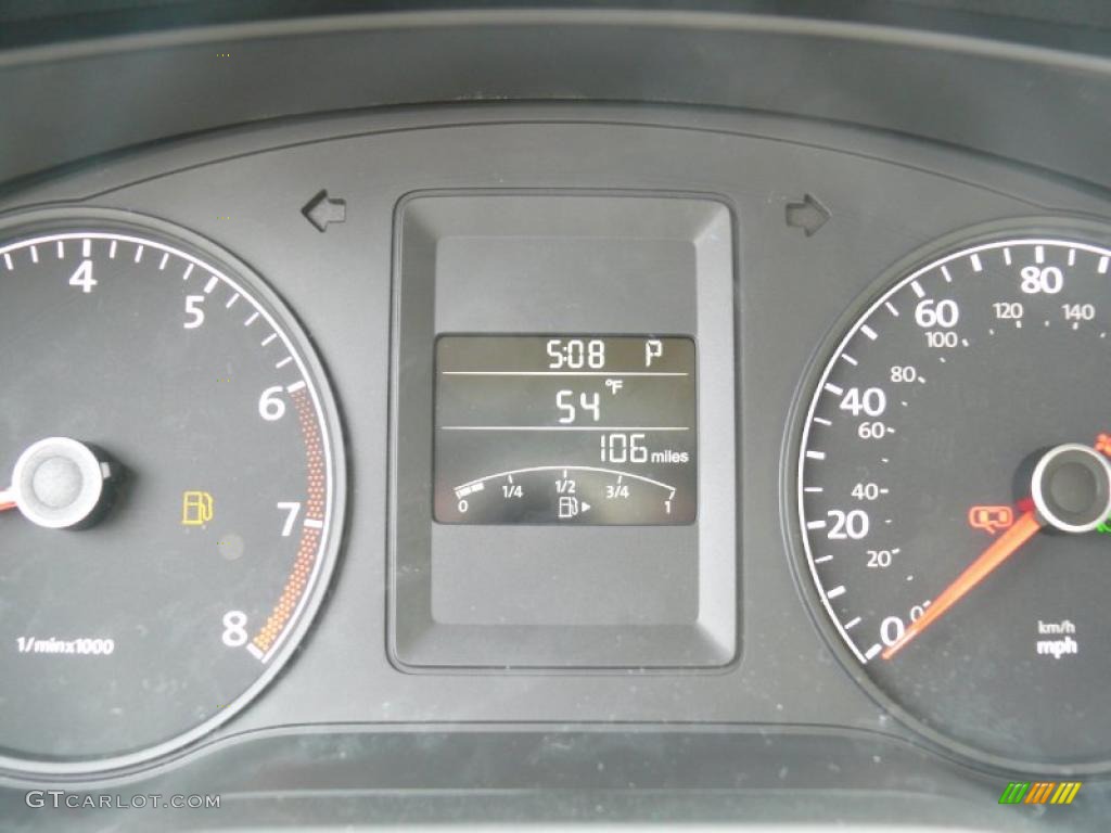 2011 Jetta SE Sedan - Custom Pink / Cornsilk Beige photo #10