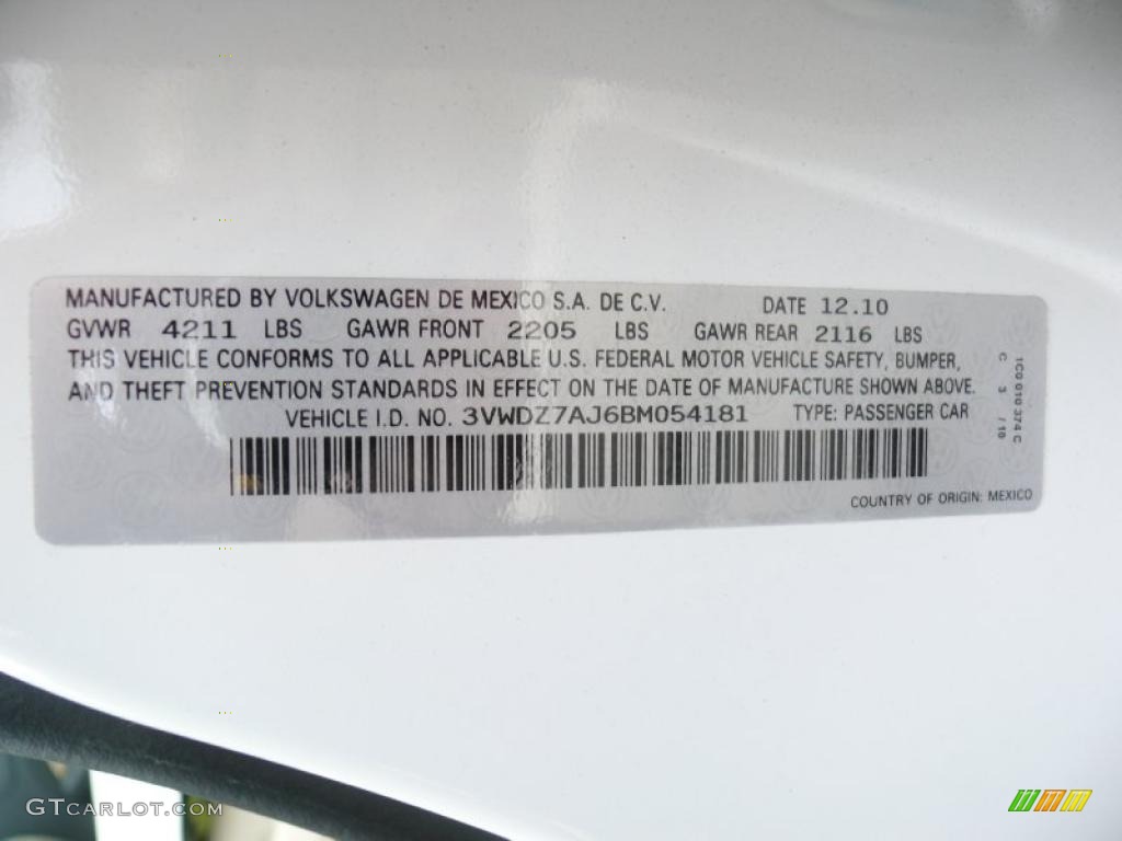 2011 Jetta SE Sedan - Custom Pink / Cornsilk Beige photo #15
