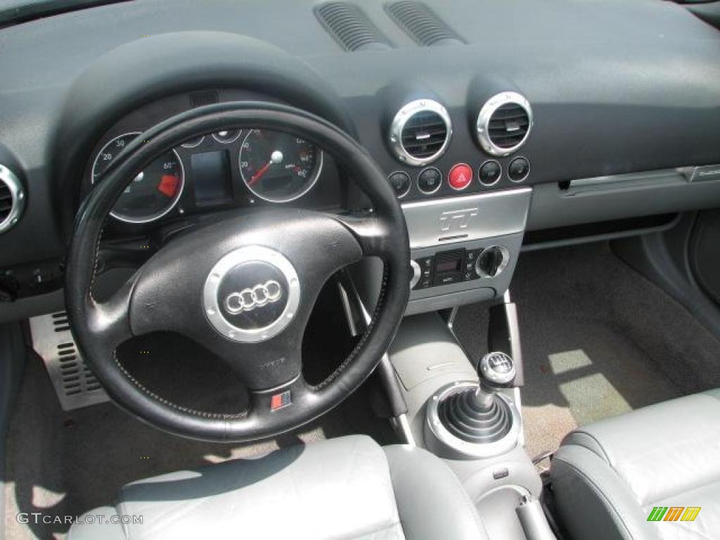 2001 Audi TT 1.8T quattro Roadster Aviator Grey Dashboard Photo #47390420
