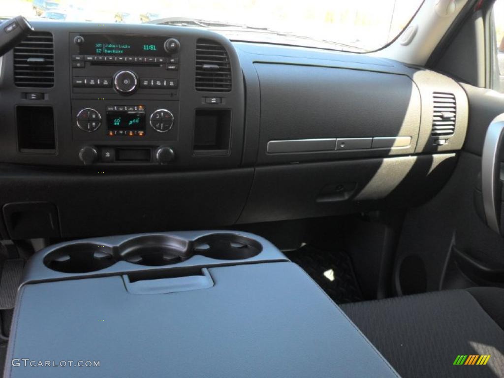 2011 Silverado 1500 LT Extended Cab - Victory Red / Ebony photo #15