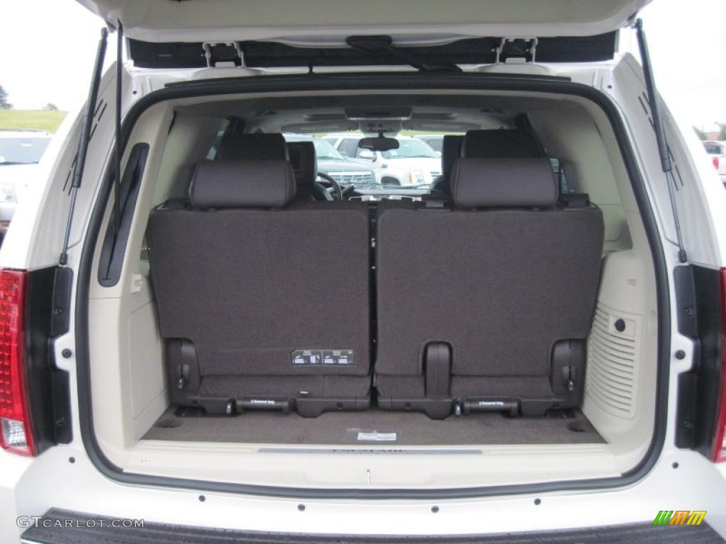 2011 Cadillac Escalade Platinum AWD Trunk Photo #47392169